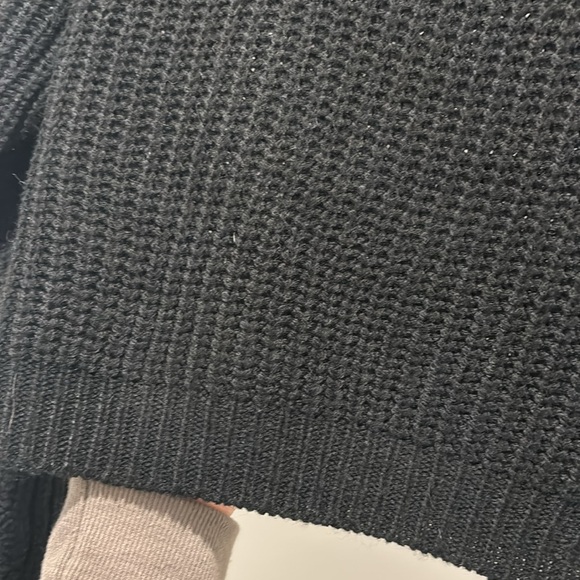 Black turtleneck sweater - Picture 2 of 3